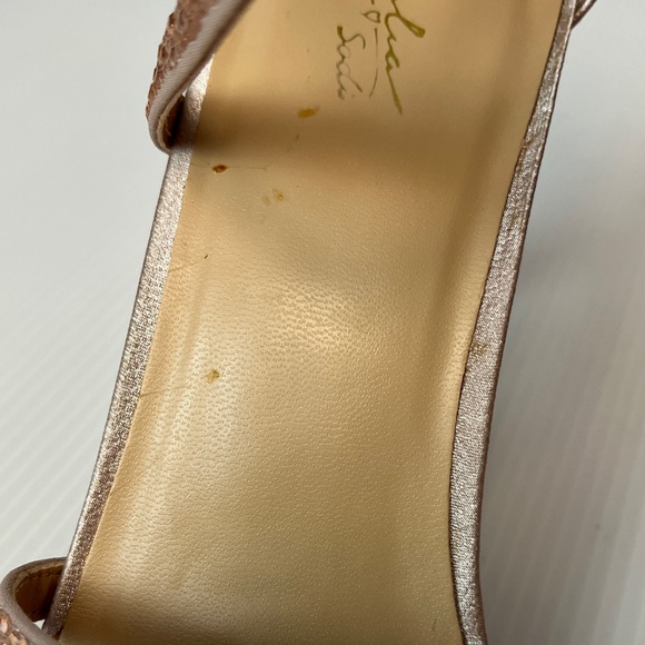 Elegant Strappy Rose Gold Heels v2260 - Picture 6 of 7